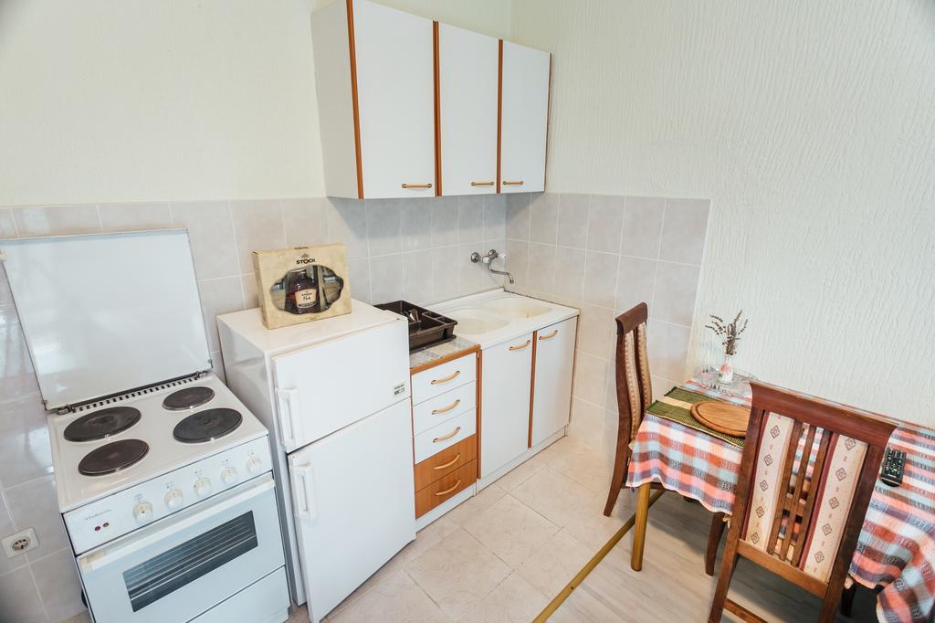Guest House Bajceta Херцег-Нови Экстерьер фото
